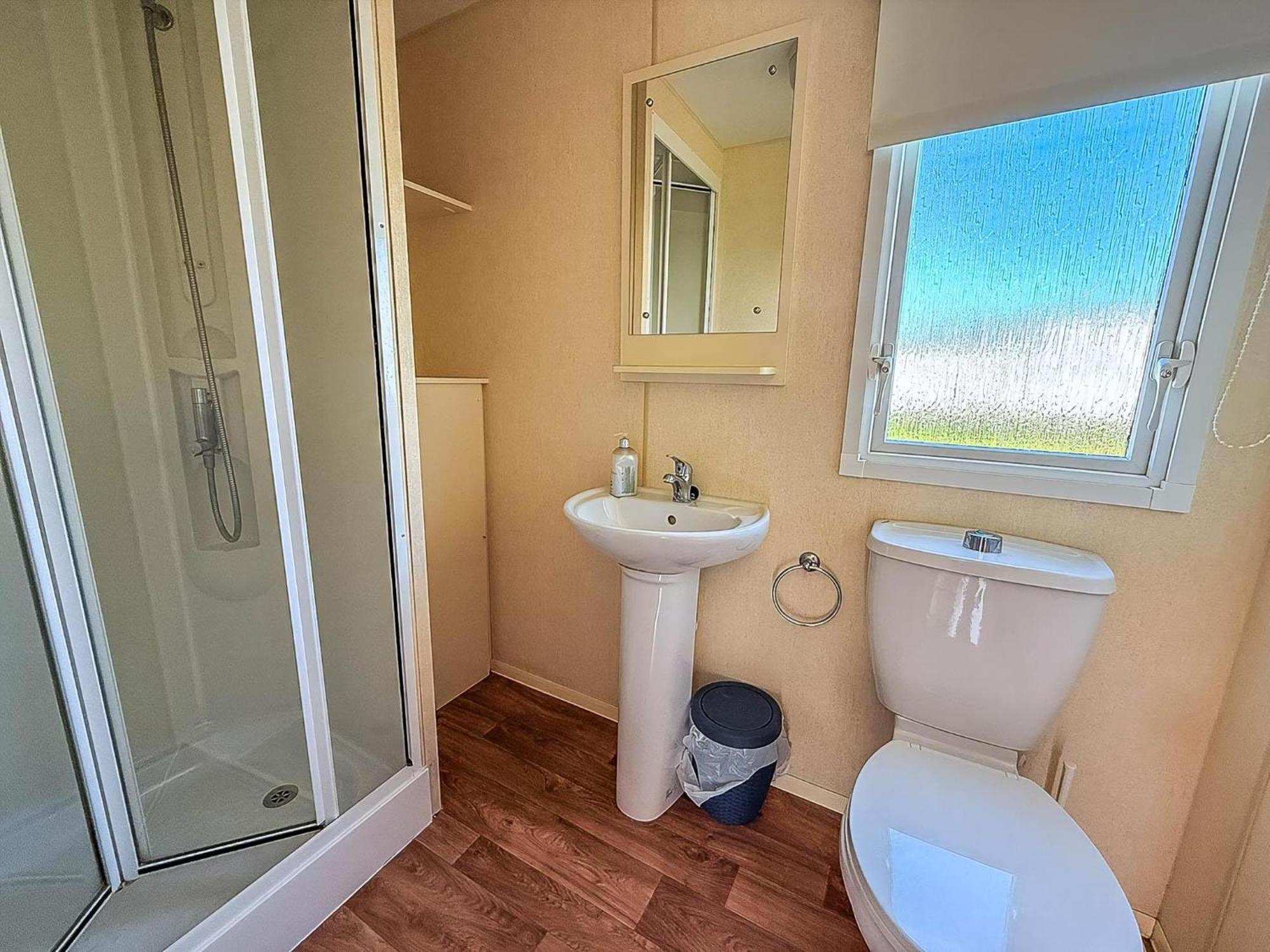 Homely Caravan At Manor Park, Nearby Hunstanton Beach In Norfolk Ref 23039T Extérieur photo