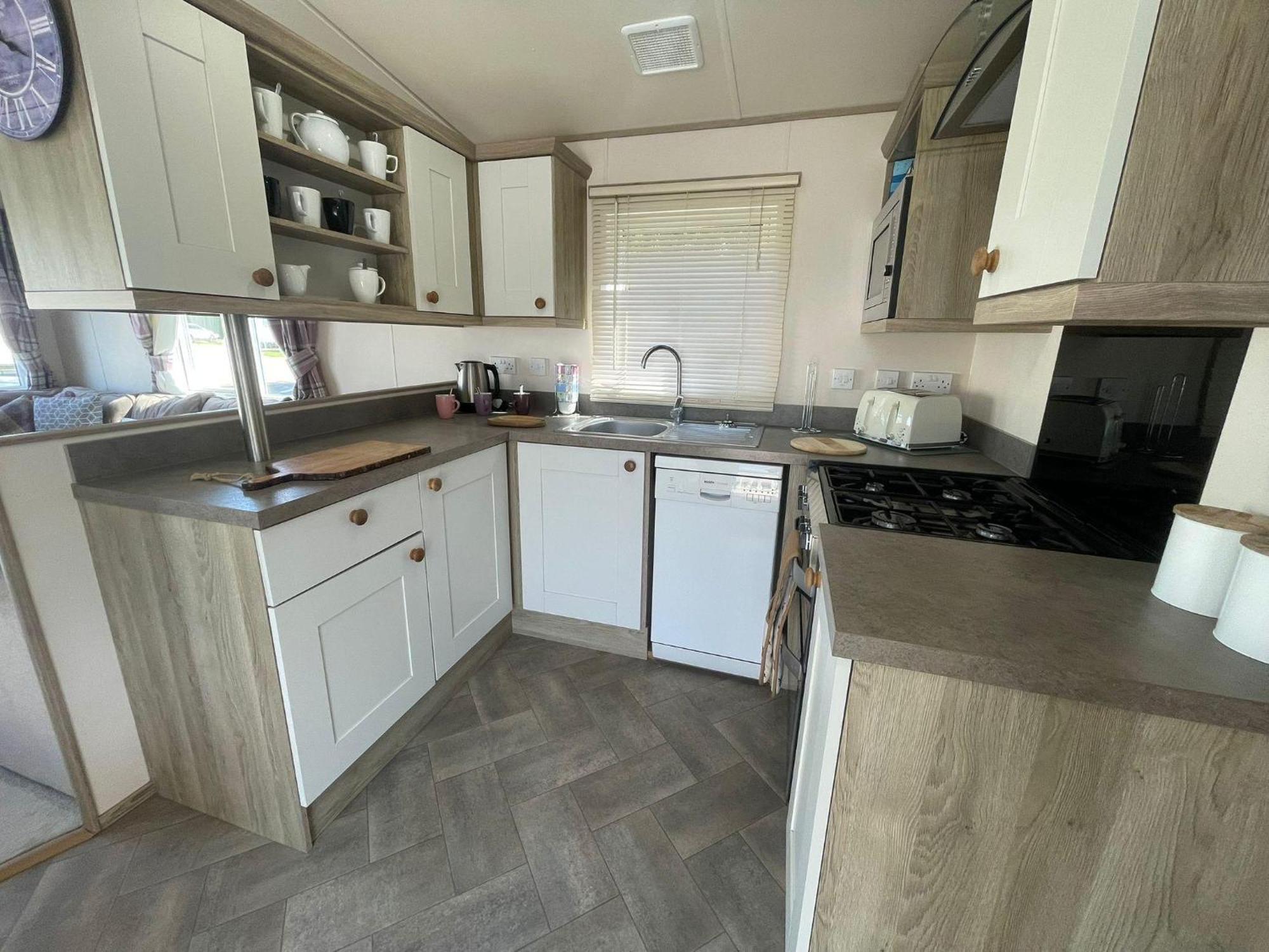 Homely Caravan At Manor Park, Nearby Hunstanton Beach In Norfolk Ref 23039T Extérieur photo